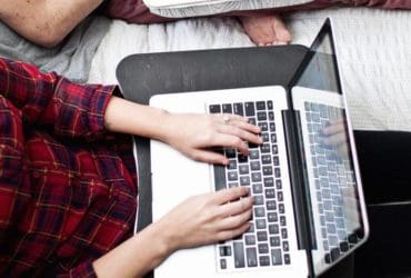 Table de genoux pour ordinateur portable