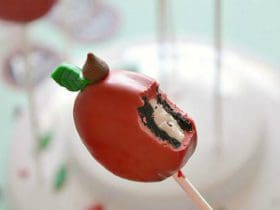 Cakepops pommes d'amour avec des Oreo