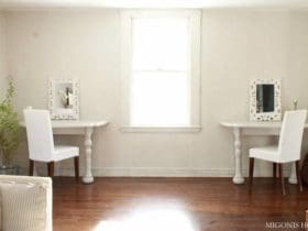 Transformation d'une table en deux consoles bureaux