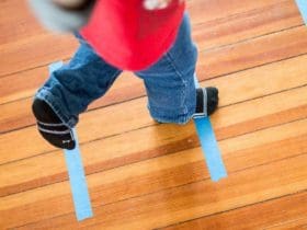 6 Activités Physiques Ludiques pour Enfants avec du Ruban Adhésif