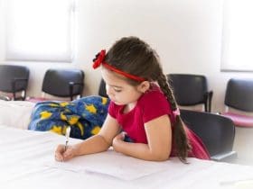 15 Questions Alternatives pour Échanger avec Votre Enfant sur sa Journée