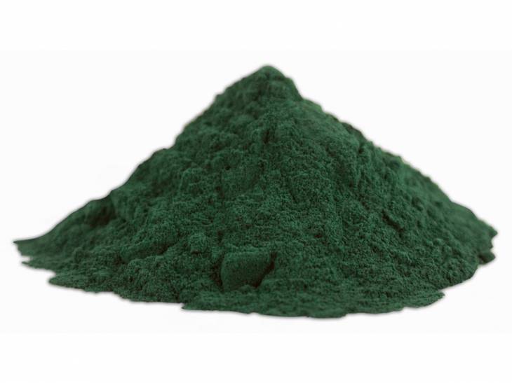 La spiruline algue miracle ou complément alimentaire dangereux