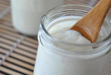 12 Recettes beauté à faire avec un yaourt nature