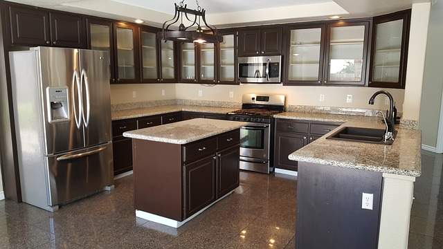 cuisine moderne brun foncé