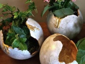 Fabriquer des sphères creuses en béton pour décorer le jardin