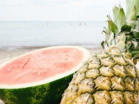 Astuces d'agriculteurs afin de reconnaître un fruit mûr et juteux