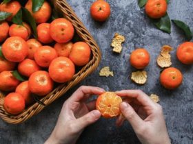 9 Astuces à faire avec des épluchures des fruits et des légumes
