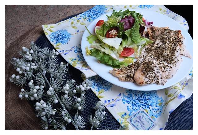 repas Noel nouvel an allégé grillade de volaille et salade