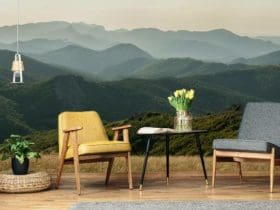 C'est comme regarder à travers une loupe - les papiers peints qui font profiter de quelques m2 supplémentaires quelle que soit la pièce