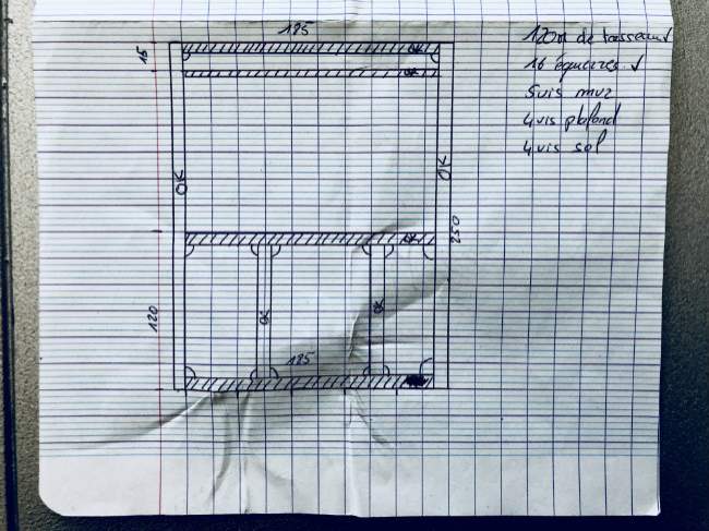 Schéma d'une séparation vitrée entre cuisine et salon