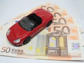 Astuces pour payer moins cher son assurance auto