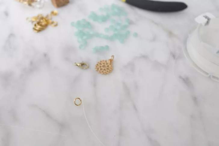 fil élastique, nœud double