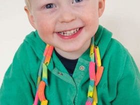 Collier de pâtes pour la fête des mères