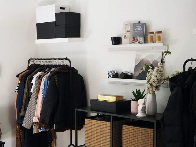 Comment créer une Capsule Wardrobe