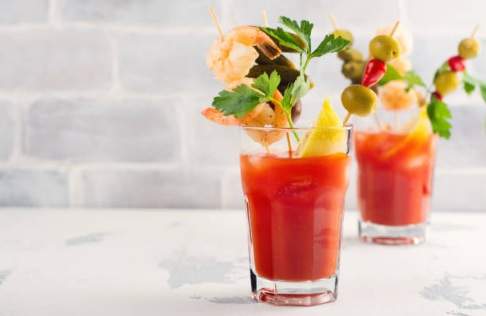 Recette Bloody Mary : cocktail vodka et jus de tomate