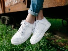 10 astuces pour nettoyer vos chaussures blanches