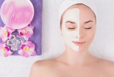 Le yoga facial : 4 exercices anti-rides