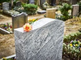 Décès d'un proche : les démarches à suivre