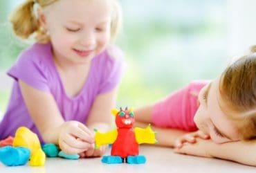 Fabriquer de la pâte à modeler maison