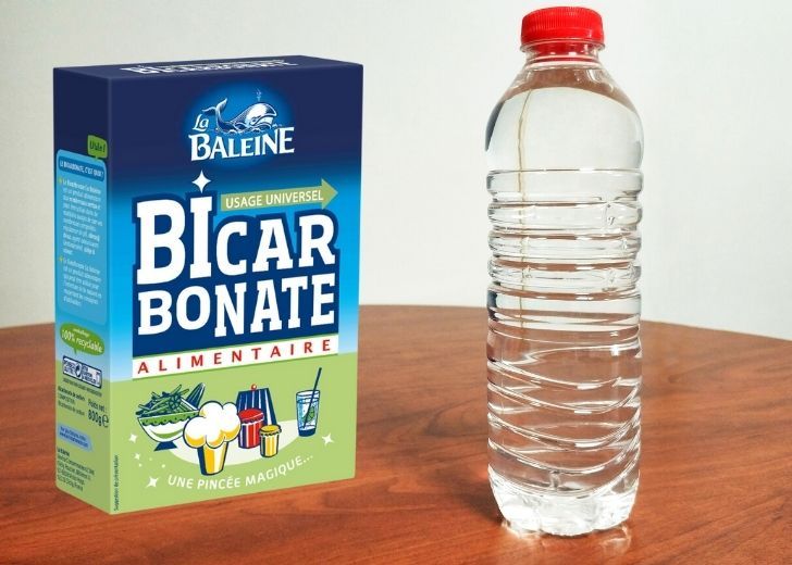 Vinaigre blanc et bicarbonate de soude