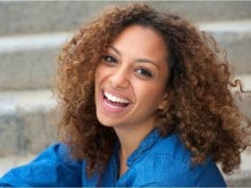 La routine à adopter pour les cheveux bouclés