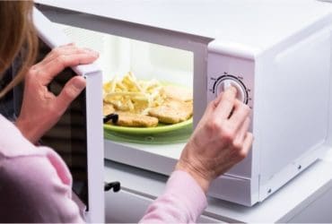 Micro-ondes : 5 idées reçues que vous devez oublier !