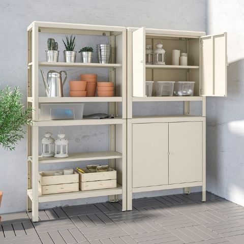 étagère IKEA avec rangement
