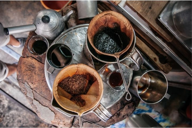 Traitement contre les cernes et les poches