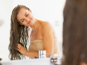 La méthode No-poo pour prendre soin de ses cheveux