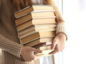 Comment nettoyer les vieux livres sans les abîmer