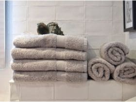 Comment éliminer l'odeur de moisi sur les serviettes de bain ?