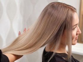 Comment redonner de l'éclat à vos cheveux ternes en hiver