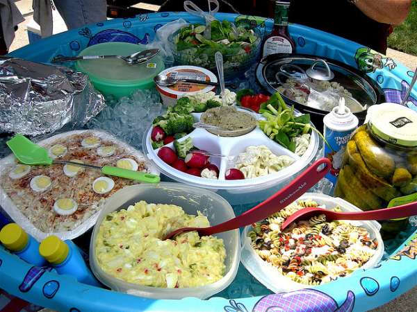 Garder les aliments du buffet toujours frais