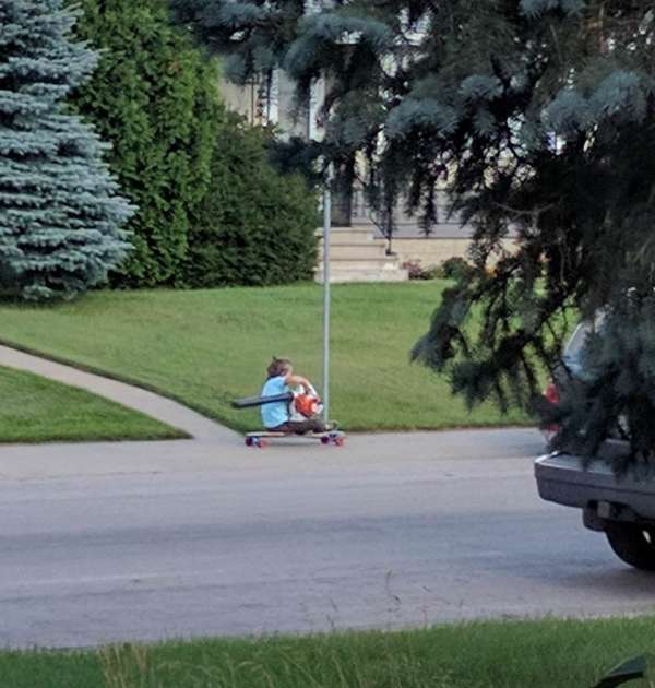 Pourquoi acheter un hoverboard quand on peut en créer un chez soi