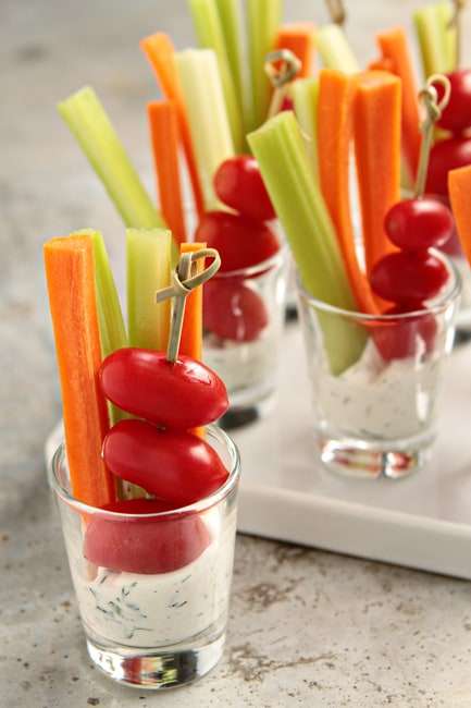 Préparez des amuse-bouches avec des crudités pour une touche de fraîcheur