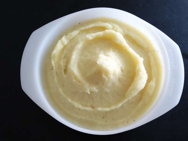 Purée de pommes de terre au fromage