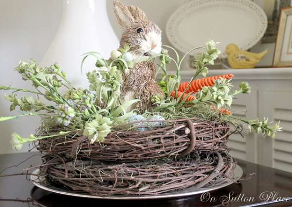 Panier décoratif de Pâques