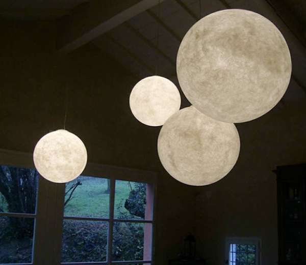 Lustre pleine lune