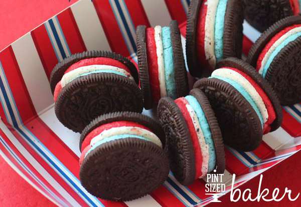 Des oreos fourrés bleu blanc rouge