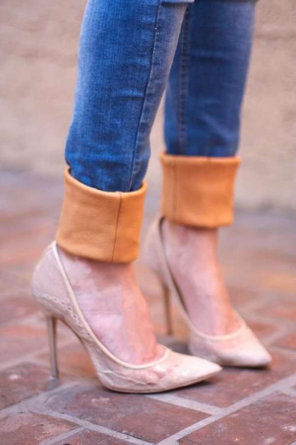 Jeans ourlets en cuir