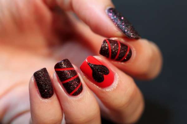 Nail art Saint-Valentin rouge et texturé