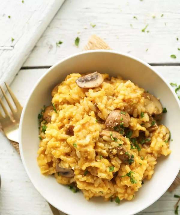 Risotto aux champignons et aux poireaux