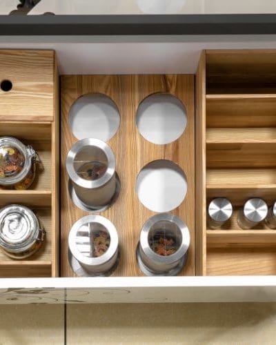 Rangement efficace : 10 astuces pour une maison bien organisée