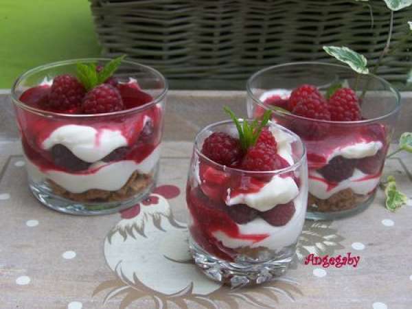 Verrines mascarpone à la framboise