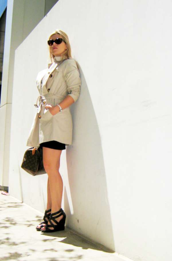 Le trench beige