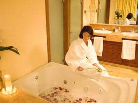 Bain relaxant au sel d’Epsom