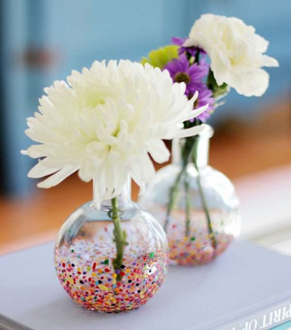 Des vases confettis