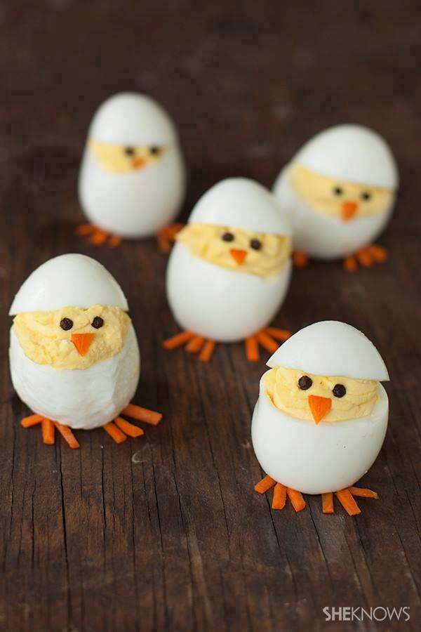 Oeufs en forme de petits poussins