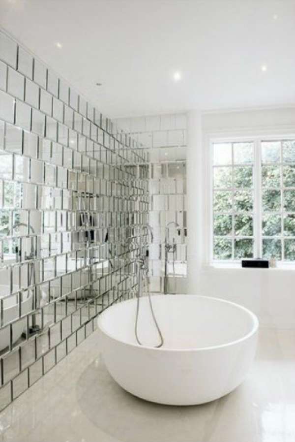 Une salle de bain moderne