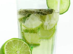 Les bienfaits de l'eau citronnée